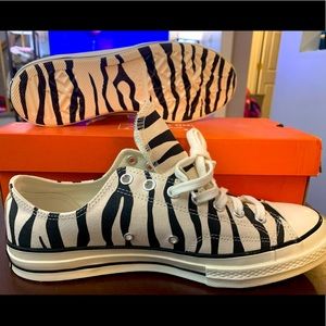 Brand New- Converse Chuck Taylor Zebra Print Mens size 11